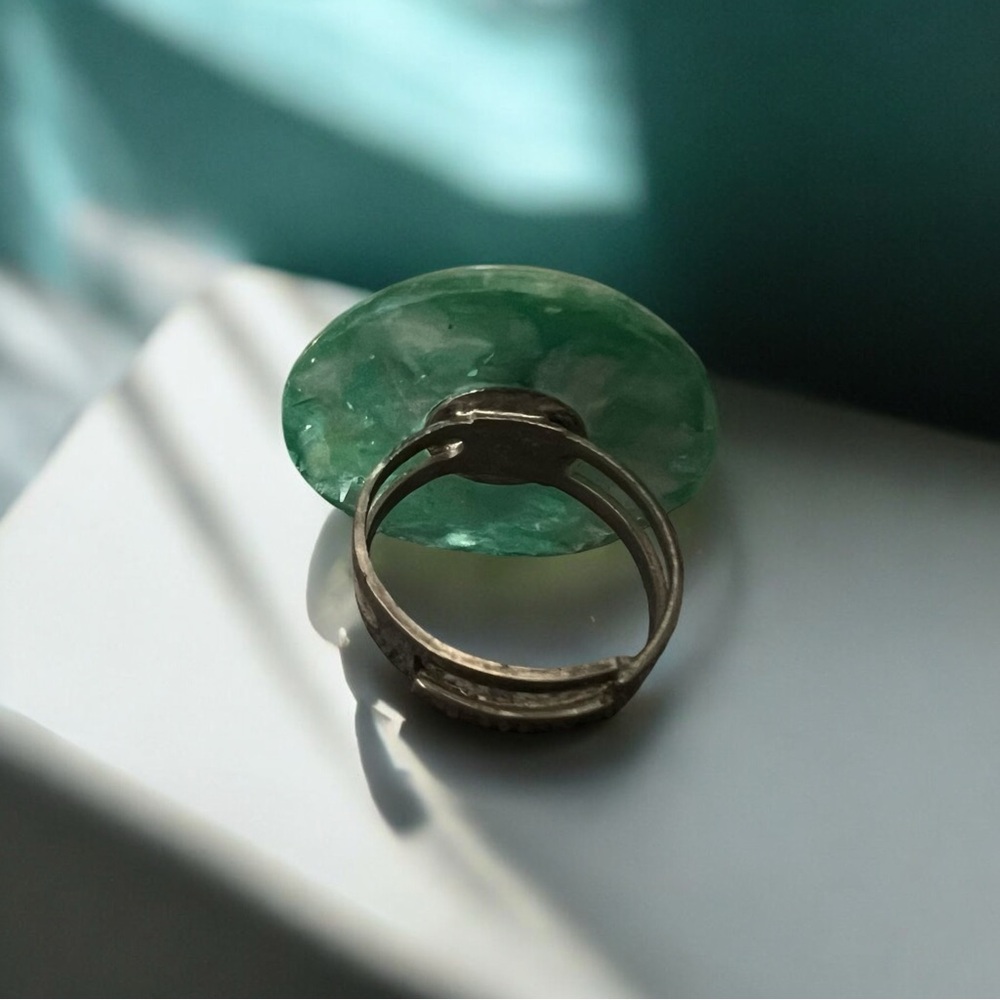 💖 Translucent Green Marbled Dome Ring 💖